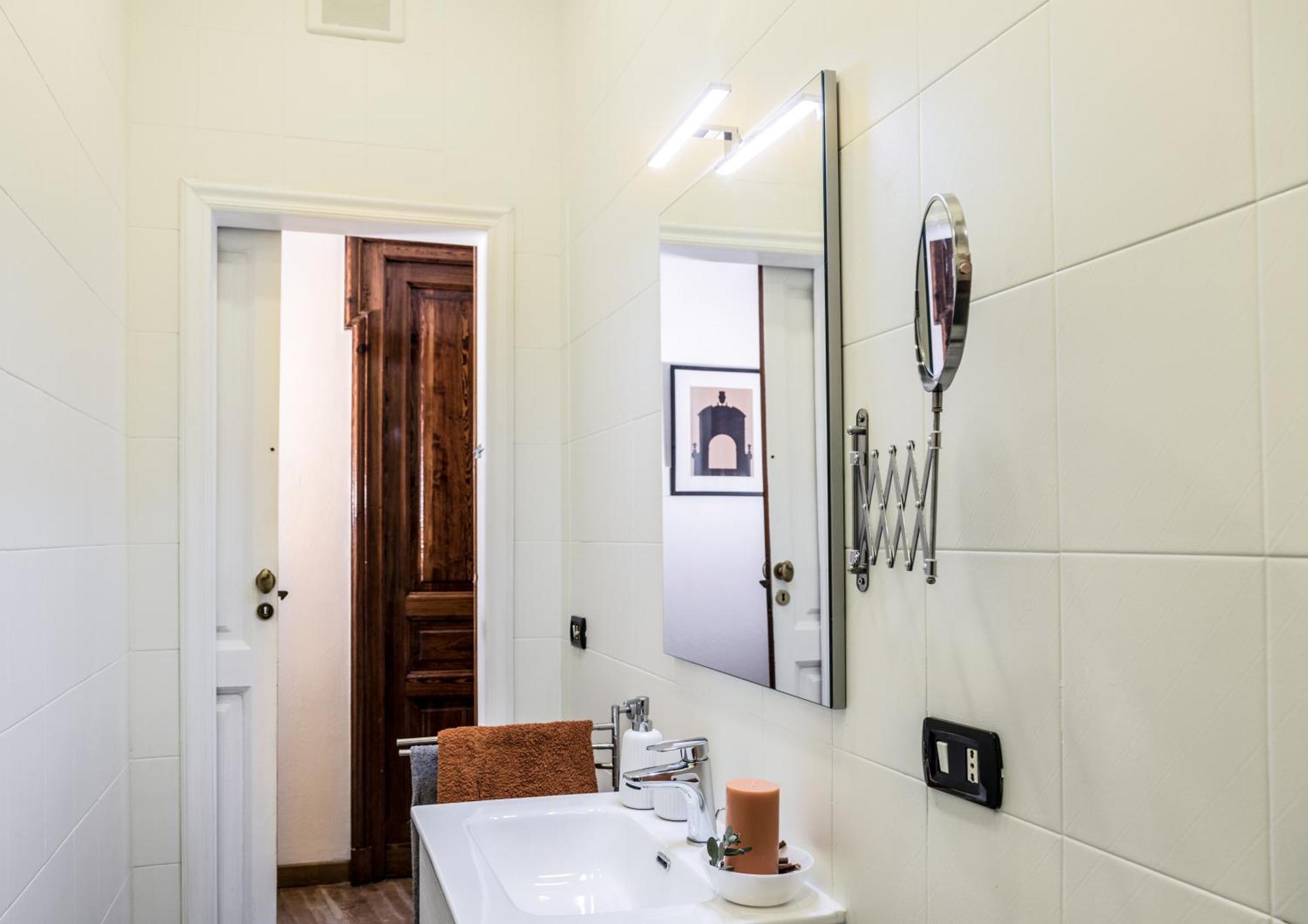 Gocce Villas - Casa Frangio Modern Apartment Historical Centre ナポリ エクステリア 写真