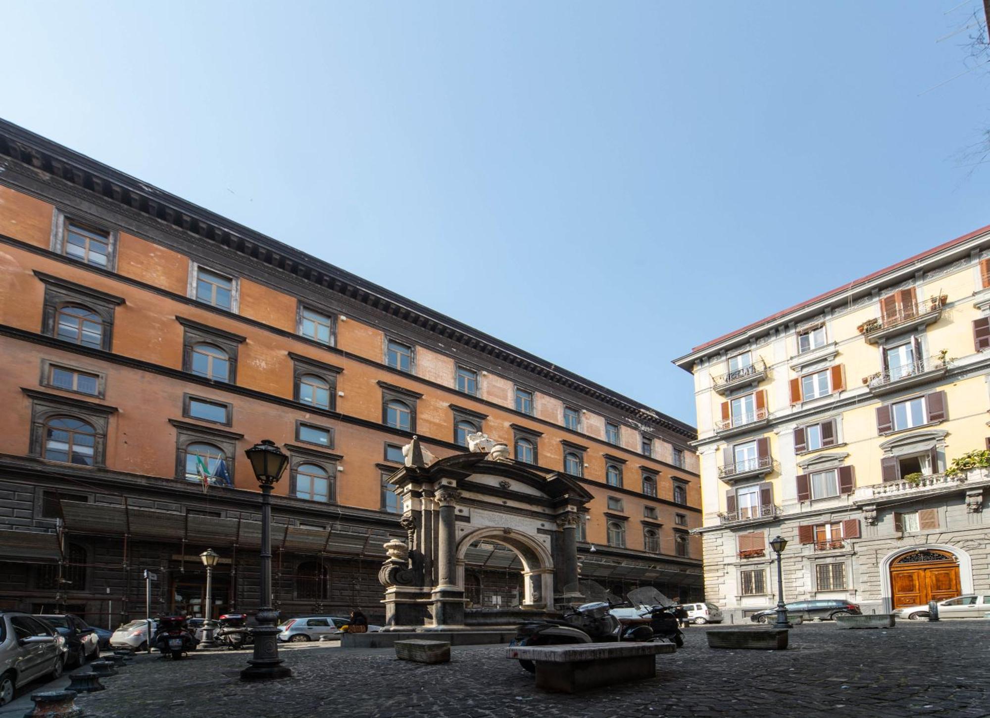 Gocce Villas - Casa Frangio Modern Apartment Historical Centre ナポリ エクステリア 写真